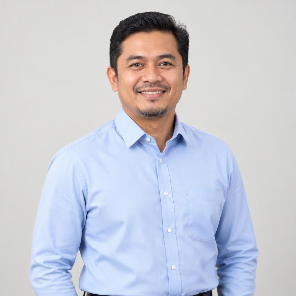 Portrait of a Malay man in a business shirt